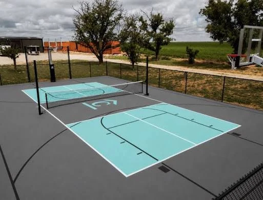 Sơn lại sân bóng rổ - pickleball linh hoạt 7 lớp sơn có 10% Hạt Cao Su ECOPICK trên nền nhựa